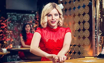 Biểu tượng hỗ trợ khách hàng 24/7 của JUM88 với nhân viên chuyên nghiệp